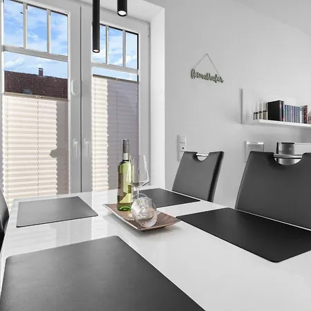 Wattwurm Holiday home Hooksiel